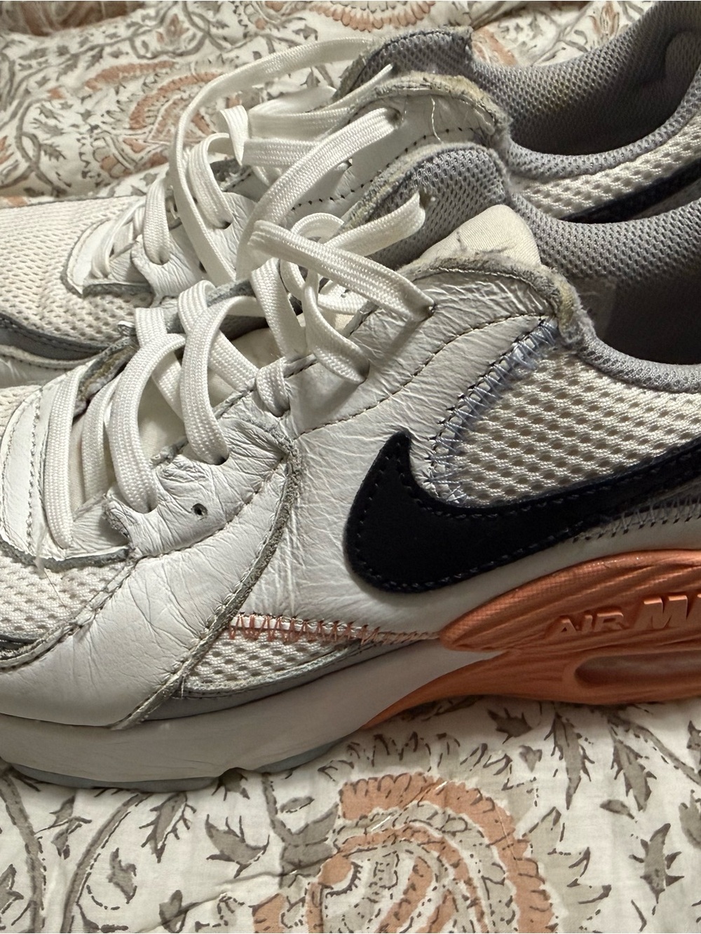Nike Women’s White and Peach Low-Top Air Max Sneakers